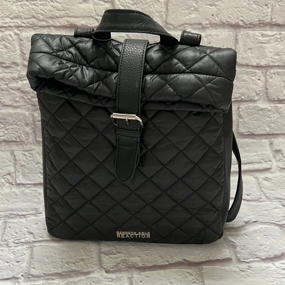 Kenneth Cole Reaction | Bags | Kenneth Cole Reaction Black  display picture 1